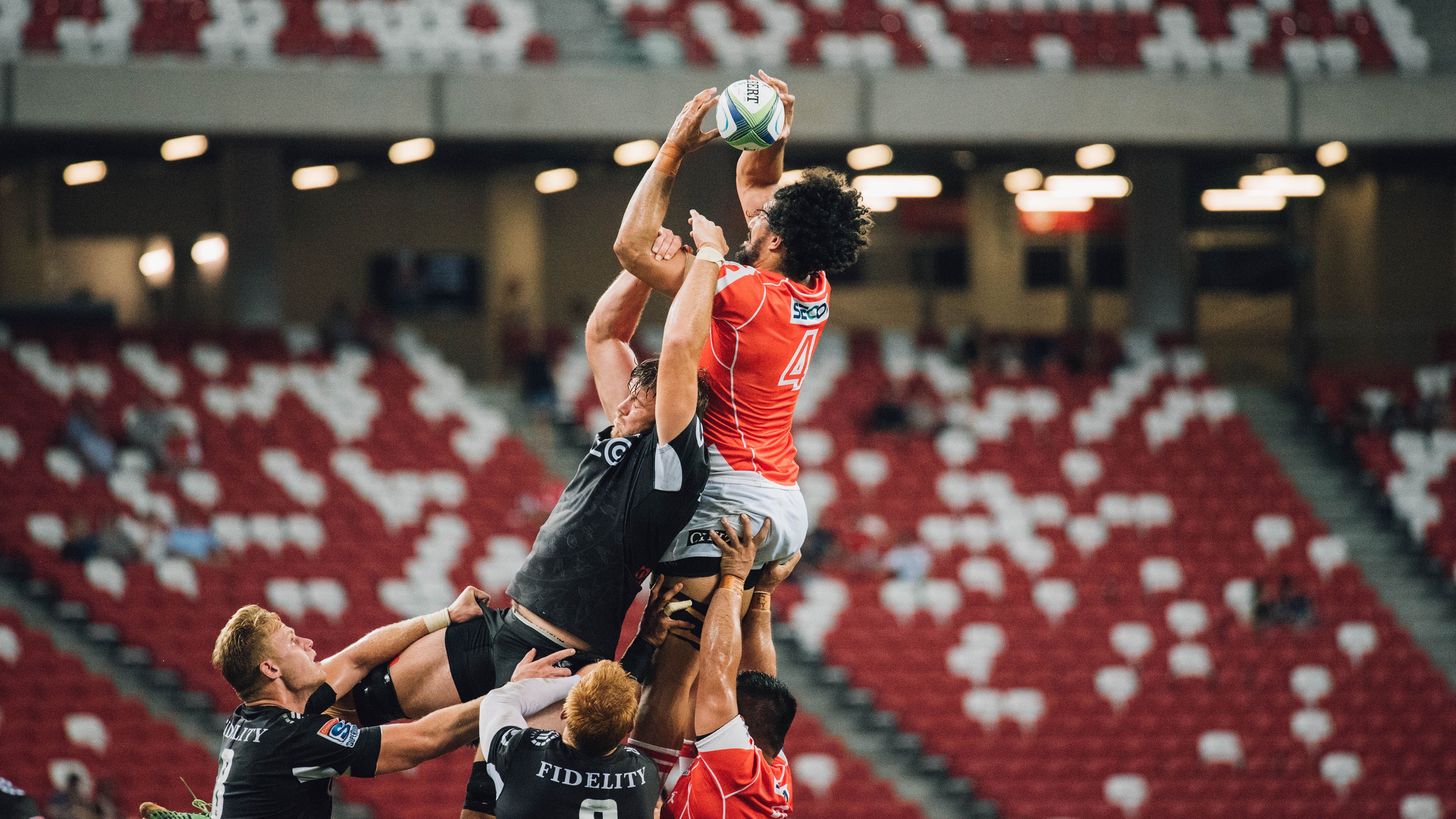 田径赛场焦点！中国队对阵日本队，关键一战，双方鏖战至最后一刻