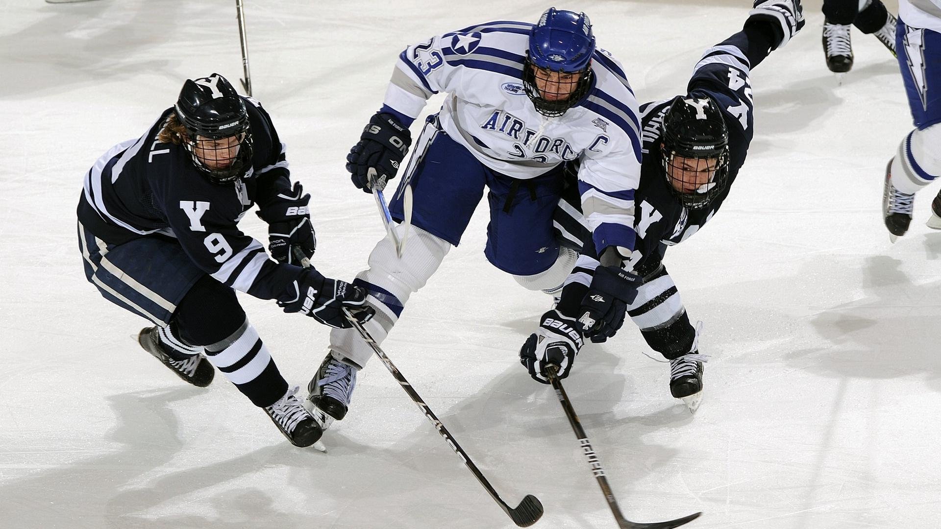 生死战欧冠焦点战!AC米兰迎战国际米兰,险胜或上演